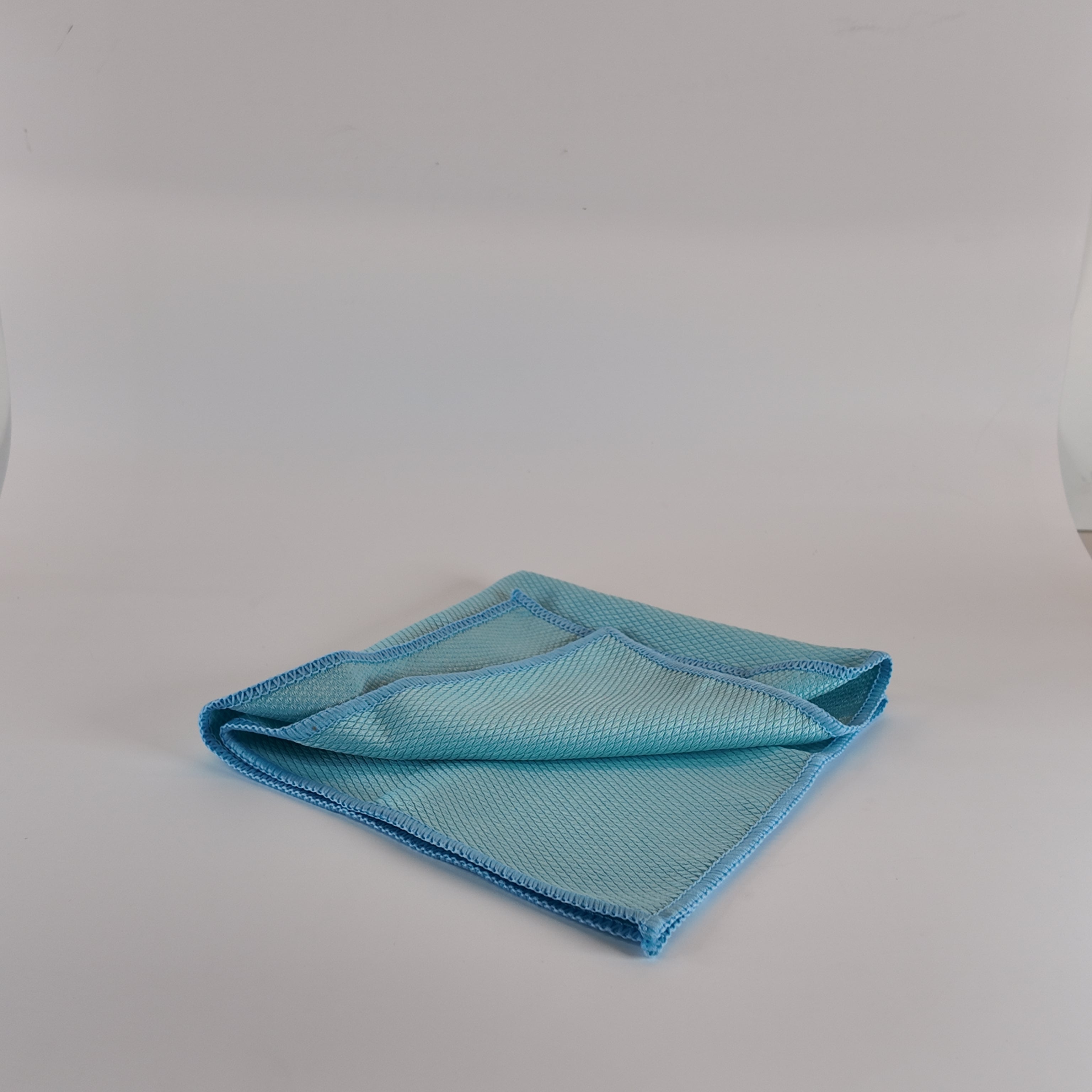 Fish scale glass towel