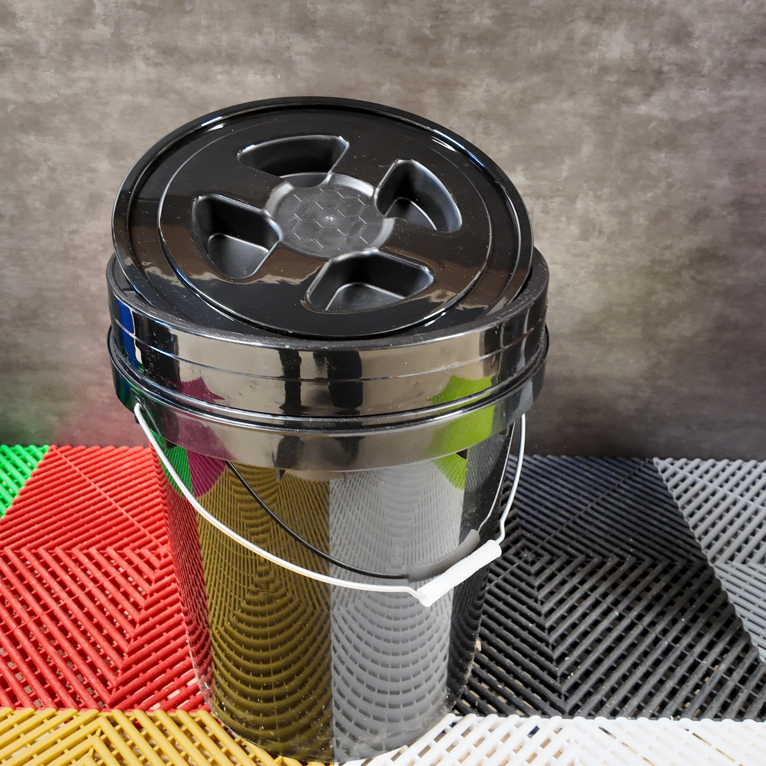 Spann v. loki & Grit Guard